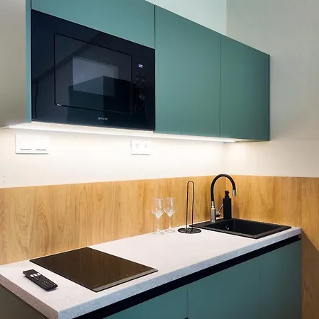Axiom - Nova 3 * Košice