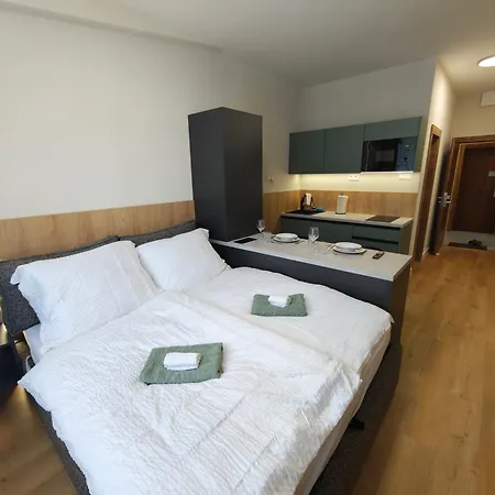 Axiom - Nova 3 Apartman *